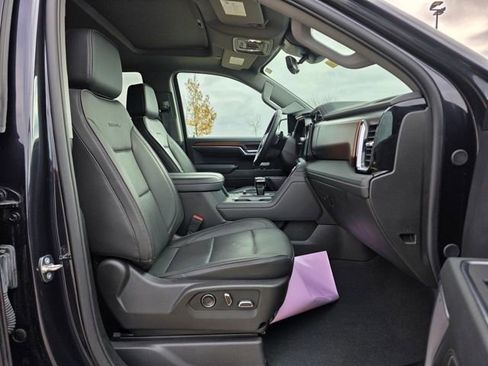 Certified 2024 GMC Sierra 1500 Denali image 27
