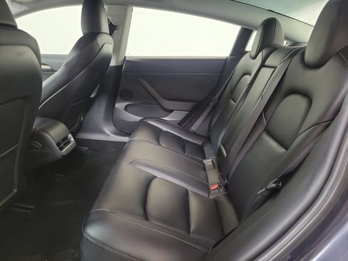 Used 2023 Tesla Model 3 Standard Range RWD image 19