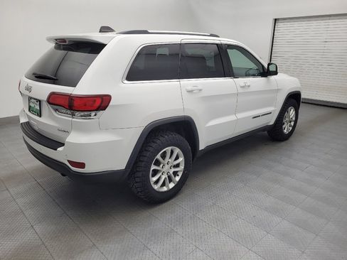Used 2021 Jeep Grand Cherokee Laredo w/ Security & Convenience Group AWD/4WD image 10