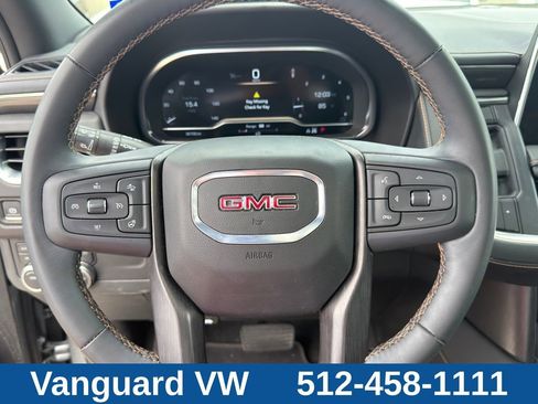 Used 2024 GMC Yukon XL AT4 AWD/4WD image 21
