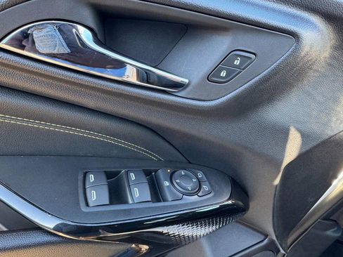 New 2026 Chevrolet Trax LT image 9