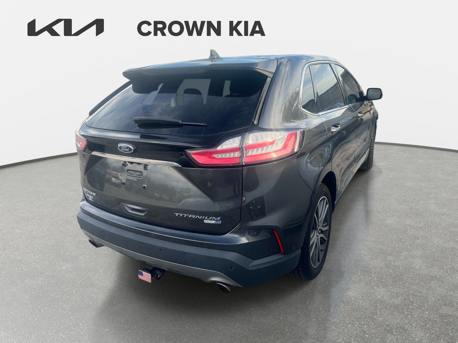 Used 2019 Ford Edge Titanium w/ Equipment Group 301A AWD/4WD image 9