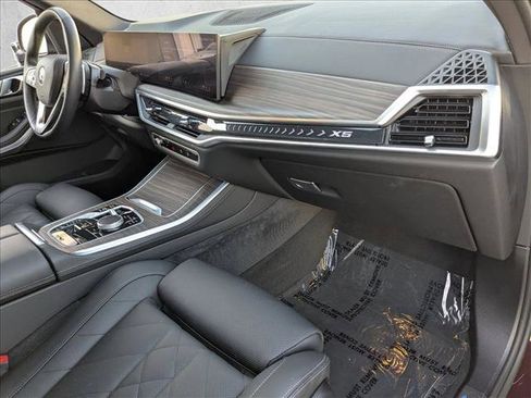 Used 2025 BMW X5 xDrive40i w/ Parking Assistance Package AWD/4WD image 24