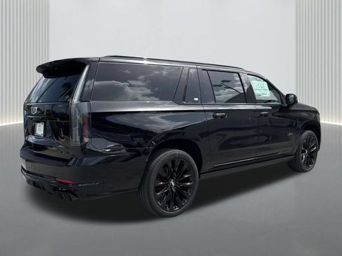 New 2026 Cadillac Escalade ESV V AWD/4WD image 5