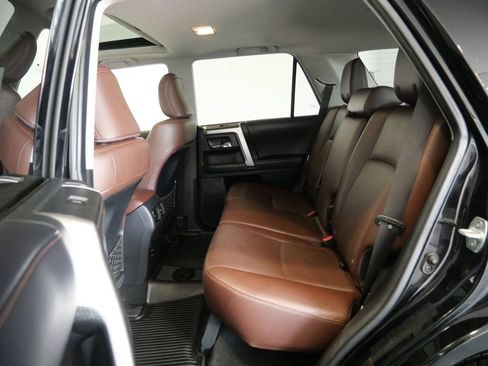 Used 2018 Toyota 4Runner Limited AWD/4WD image 25