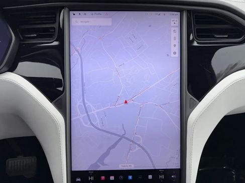 Used 2020 Tesla Model X Long Range image 46