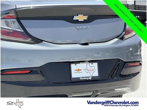 Used 2018 Chevrolet Volt LT FWD image 6