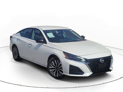 Used 2025 Nissan Altima 2.5 SV