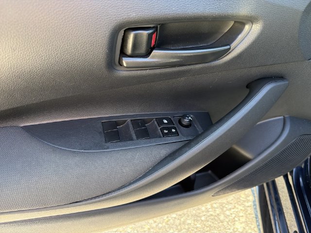 Used 2024 Toyota Corolla LE FWD image 13