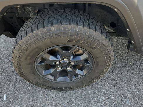 Used 2021 Jeep Wrangler Unlimited Sport AWD/4WD image 12