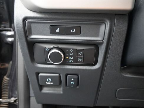 Certified 2024 Ford Expedition Max XLT image 15