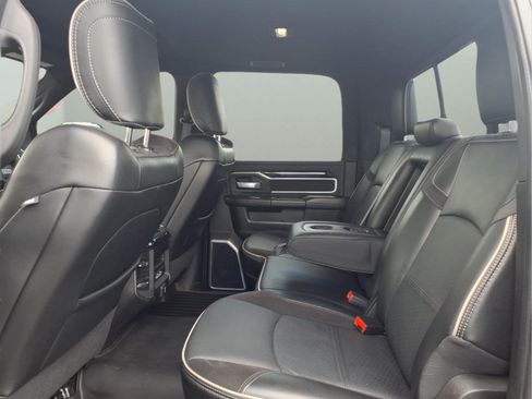 Used 2020 RAM 2500 Laramie w/ Night Edition AWD/4WD image 28