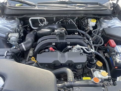 Used 2019 Subaru Outback 2.5i Limited AWD/4WD image 15