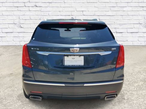 Used 2019 Cadillac XT5 FWD image 3