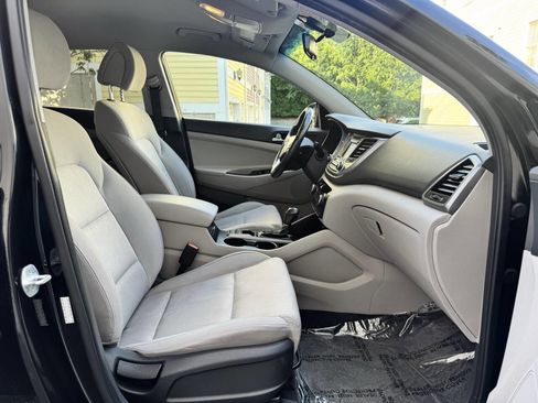 Used 2016 Hyundai Tucson Sport image 12