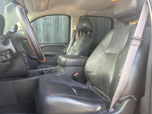 Used 2013 GMC Sierra 3500 SLT AWD/4WD image 7