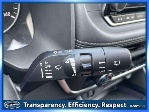 Used 2024 Nissan Rogue SV AWD/4WD image 25