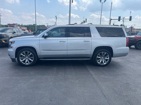 Used 2016 Chevrolet Suburban LTZ AWD/4WD image 4
