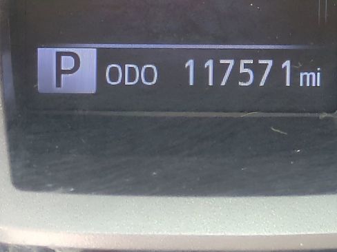 Certified 2016 Toyota Tacoma SR5 w/ Towing Package image 27