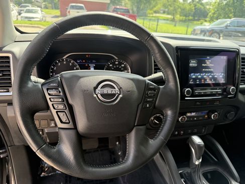 Used 2023 Nissan Frontier SV w/ SV Convenience Package AWD/4WD image 21