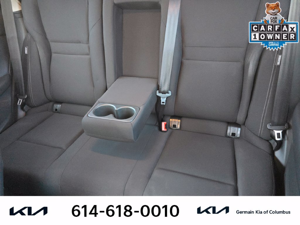 Used 2025 Nissan Rogue S AWD/4WD image 18