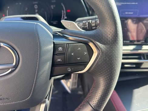 Used 2024 Lexus RX 500h F Sport w/ Convenience Package image 17