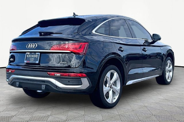 Used 2021 Audi Q5 2.0T Premium Plus w/ Premium Plus Package AWD/4WD image 2