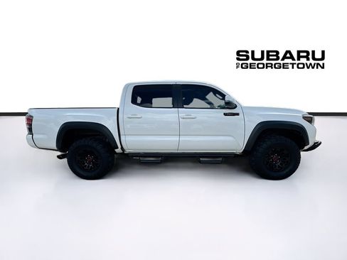 Used 2017 Toyota Tacoma TRD Pro AWD/4WD image 8