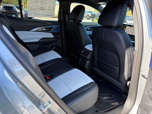 New 2026 Chevrolet Equinox EV LT AWD/4WD image 26