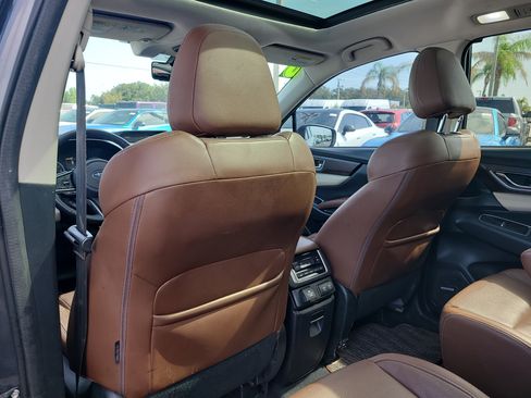 Used 2020 Subaru Ascent Touring AWD/4WD image 12