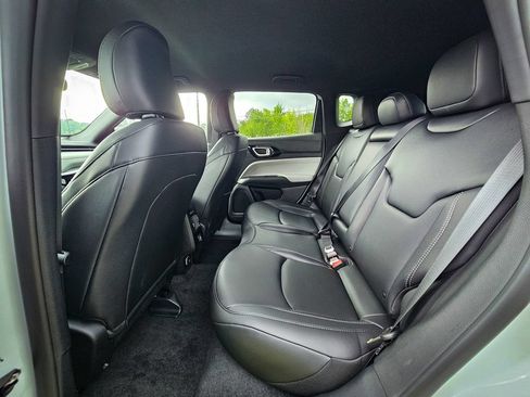 New 2026 Jeep Compass Limited AWD/4WD image 30
