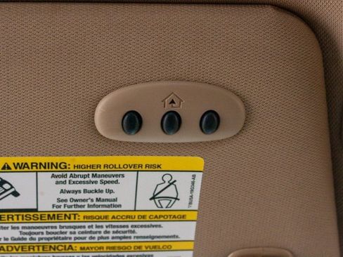 Used 2014 Ford F150 Lariat w/ Lariat Chrome Package image 20