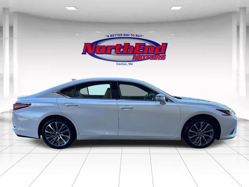Used 2020 Lexus ES 350 w/ Premium Package FWD image 2