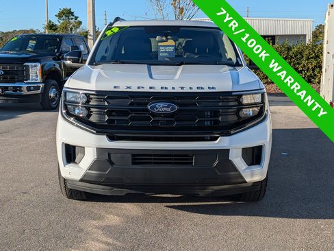 Certified 2025 Ford Expedition Max Active image 8