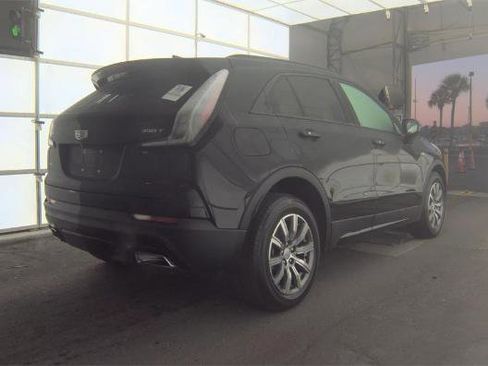 Used 2020 Cadillac XT4 Sport image 2