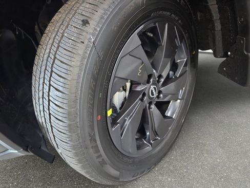 New 2026 Nissan Rogue SV w/ Cold Weather Package FWD image 31