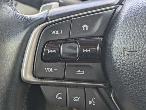 Used 2021 Honda Accord Touring image 27