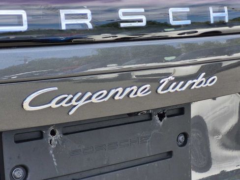 Used 2019 Porsche Cayenne Turbo AWD/4WD image 13