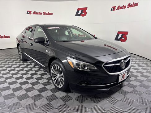 Used 2019 Buick LaCrosse Premium w/ Sun and Shade Package image 8