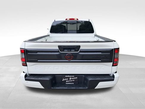 New 2025 Nissan Frontier PRO-4X image 4