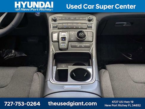 Used 2023 Hyundai Santa Fe SEL FWD image 22