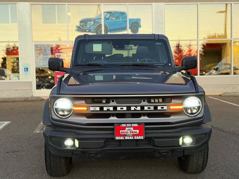 Used 2024 Ford Bronco Big Bend AWD/4WD image 2
