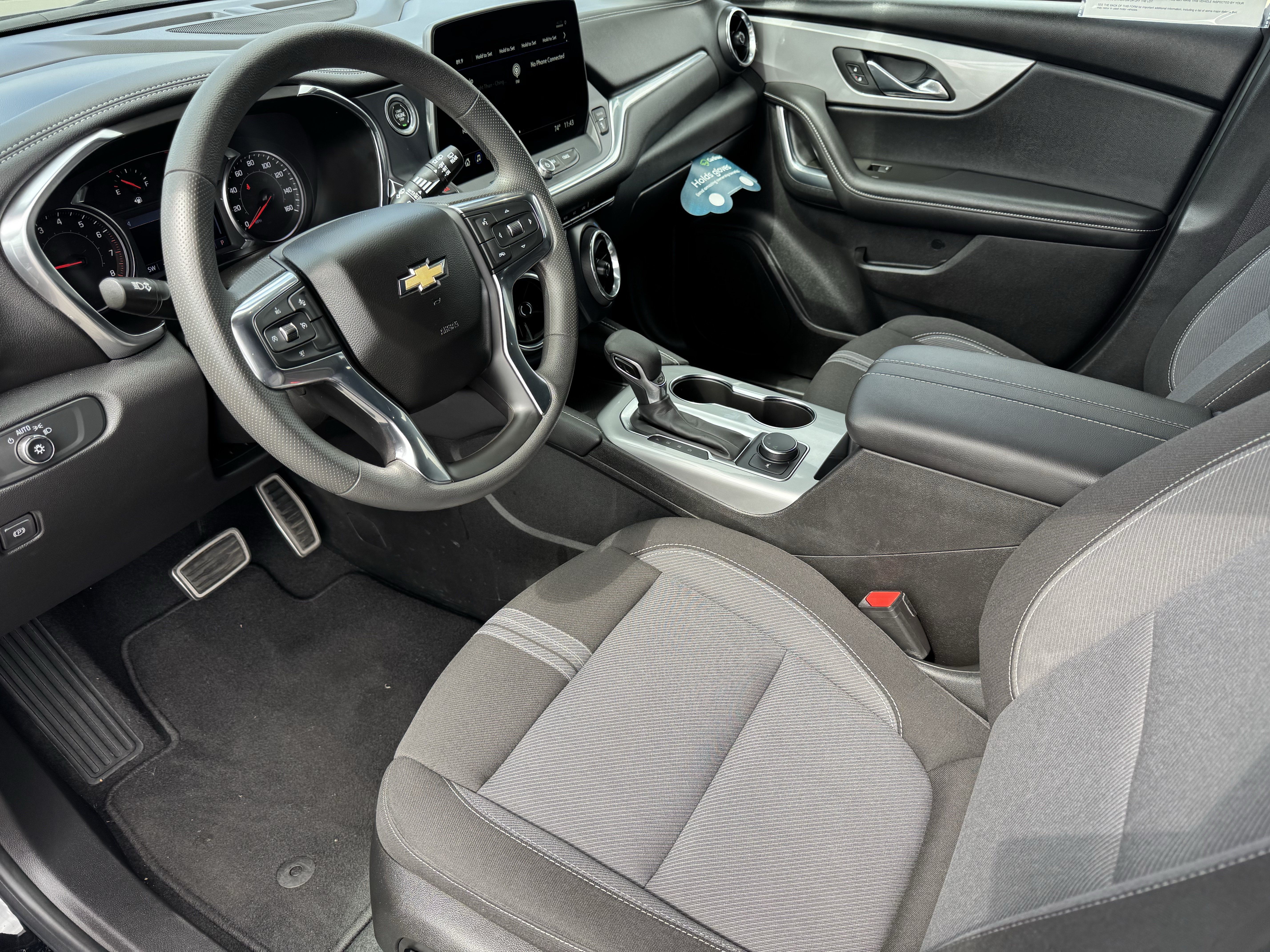 Used 2023 Chevrolet Blazer LT w/ Midnight/Sport Edition FWD image 9
