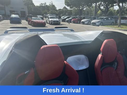 Used 2022 Chevrolet Corvette Stingray Premium Conv w/ Z51 Performance Package RWD image 27