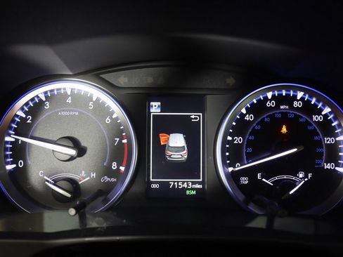 Used 2018 Toyota Highlander XLE image 42