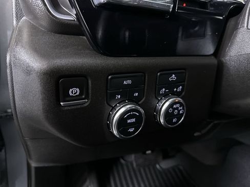 Used 2024 GMC Sierra 1500 Elevation AWD/4WD image 18