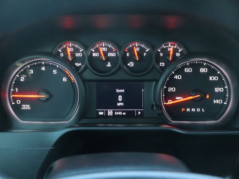 Used 2024 Chevrolet Silverado 2500 Custom w/ Custom Value Package image 20