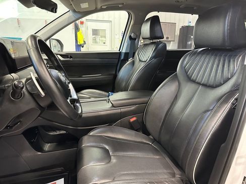 Used 2023 Hyundai Palisade Limited image 14