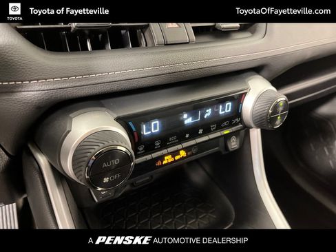 Used 2024 Toyota RAV4 XLE FWD image 29