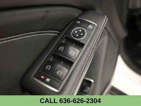 Used 2020 Mercedes-Benz GLA 250 4MATIC w/ Convenience Package image 17